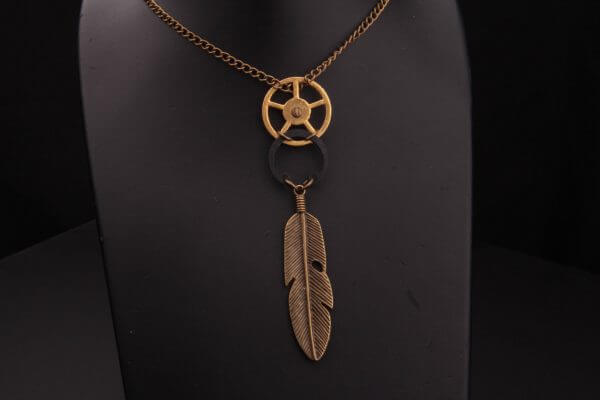 STEAMPUNK NECKLACE with alloy feather and gears