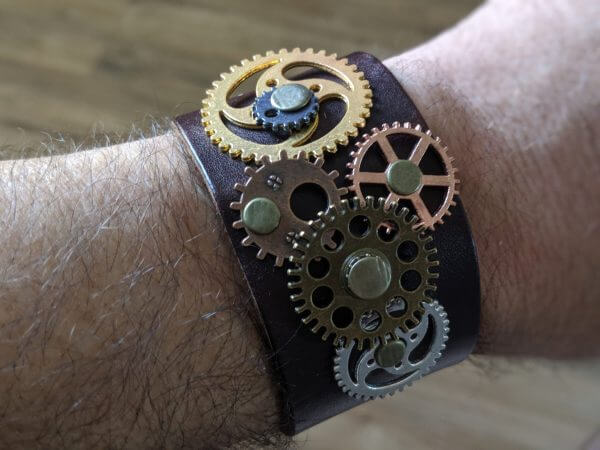 Steampunk Gear Cuff / Steampunk Bracelet, Unique Leather Cuff, Steampunk Cuff, Steampunk Accessorie, Hand Made in the USA