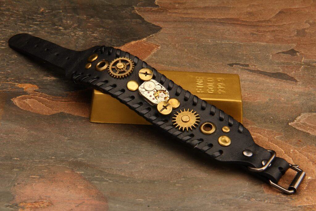 Steampunk Wrist Cuff Cosplay Accessory main image 0