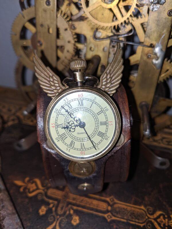 STEAMPUNK PEGASUS GOTHIC Watch Cuf, Custom Made in Genuine Leather, Mechanical Wrist Watch