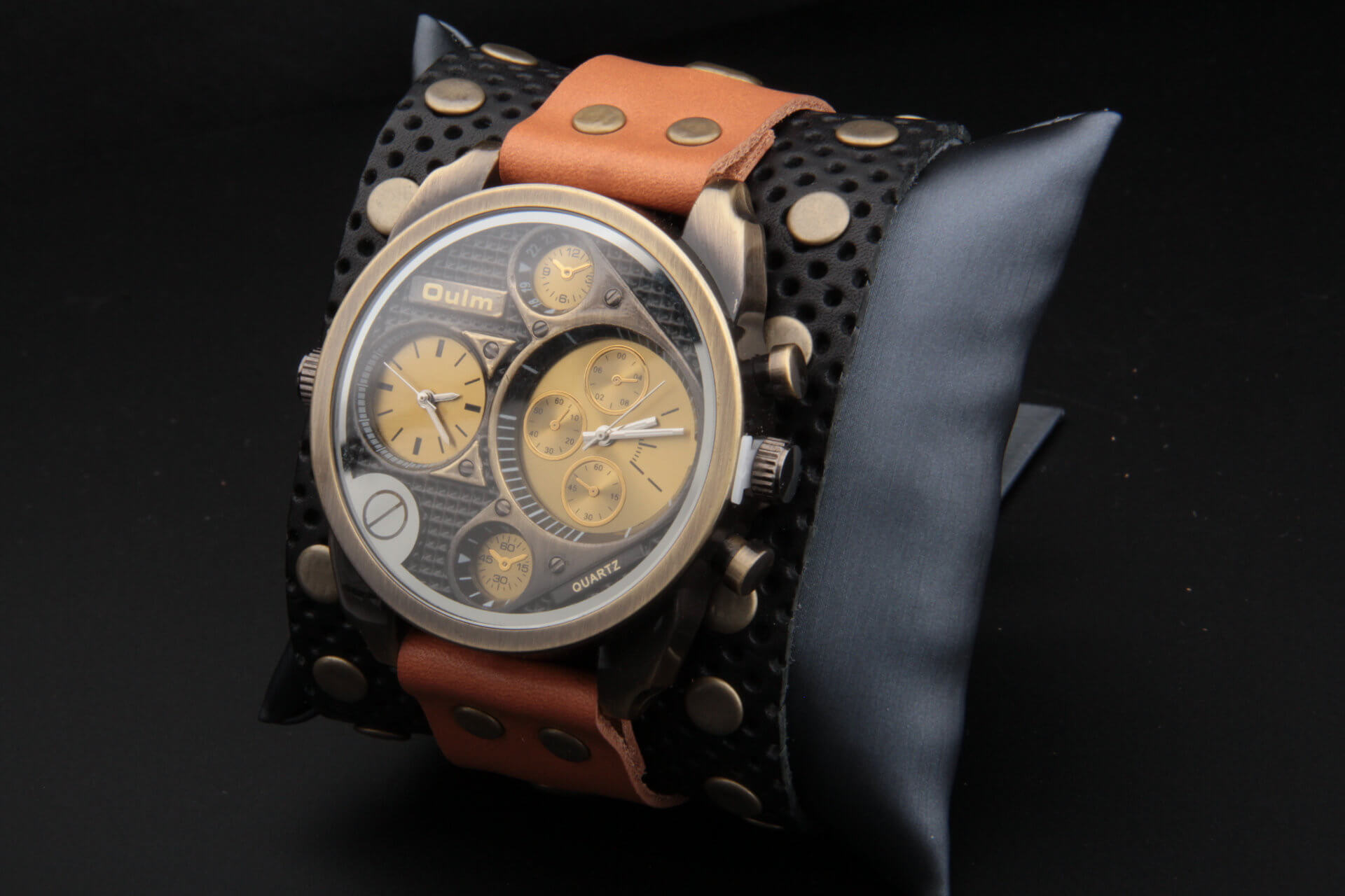 unique hand watch