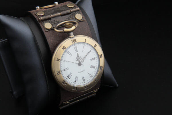 Steampunk Leather Cuff / Steampunk Watch / Steampunk Cuff / Leather Cuff Watch / Genuine Leather Bracelet - Unique - Hand Made