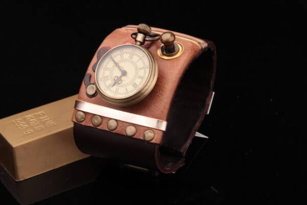 STEAMPUNK GOTHIC Watch Cuff, Custom Made in Genuine Leather, Wrist Watch