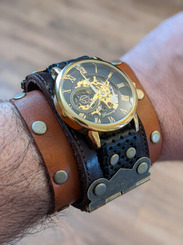 STEAMPUNK Gothic Watch Cuff, Hand Made in Genuine Leather, Mechanical Wrist Watch