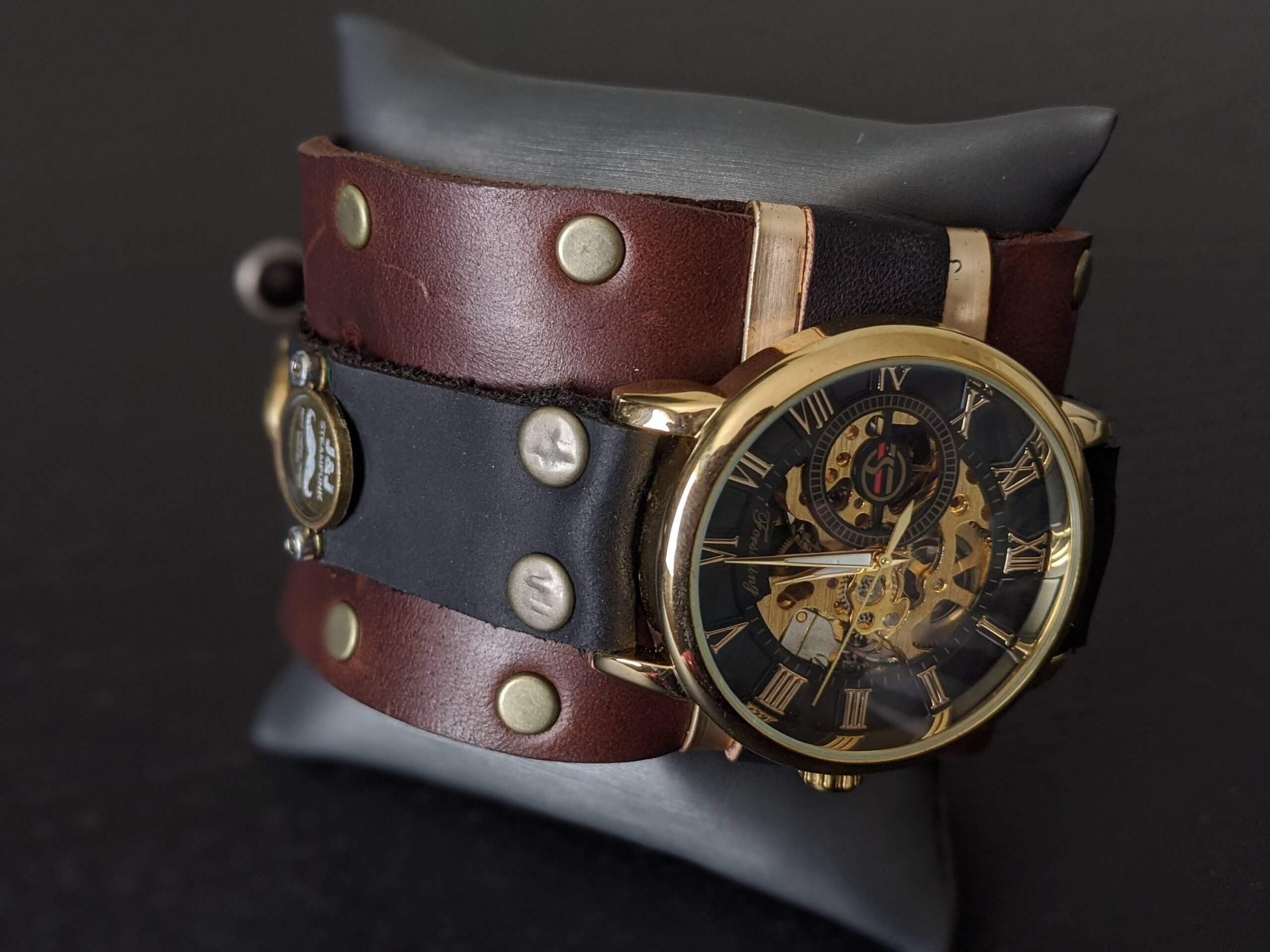 Leather bracelet with steampunk watch, Steampunk bracelet for cosplay,  Steampunk leather cuff, Leather strap watch, Gothic Movement Watch – J&J  Leather, Steampunk and Watches
