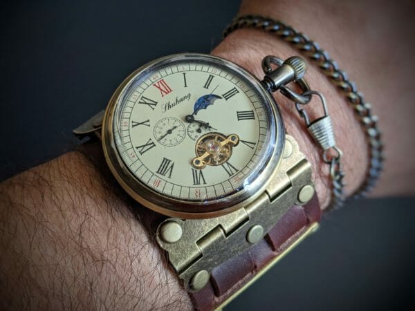 Fantastic STEAMPUNK Leather Cuf, Steampunk watch, Steampunk Bracelet, Gothic Cuff, Movement Watch Cuff, Unique Watch, Victorian Wristwatch