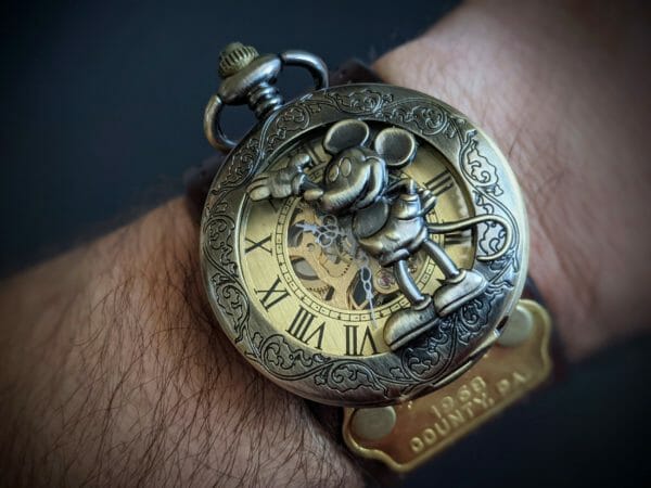 MICKEY MOUSE Movement Watch Steampunk Cuff, Disney Steampunk Wrist Watch, Hand Made in Genuine Leather, Steampunk Wrist Watch