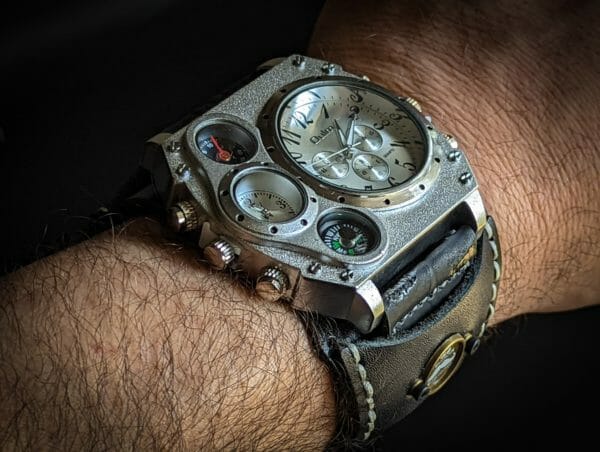 Unique STEAMPUNK WATCH CUFF, Steampunk Bracelet, Steampunk Cuff, Cyberpunk Cuff, Cyberpunk Bracelet, Gothic Watch