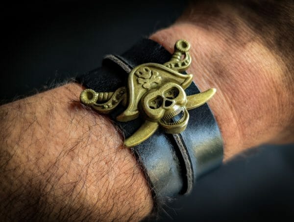 Pirate bracelet, Pirate cuff, Steampunk Bracelet, Gothic Bracelet, Pirate Cosplay Cuff